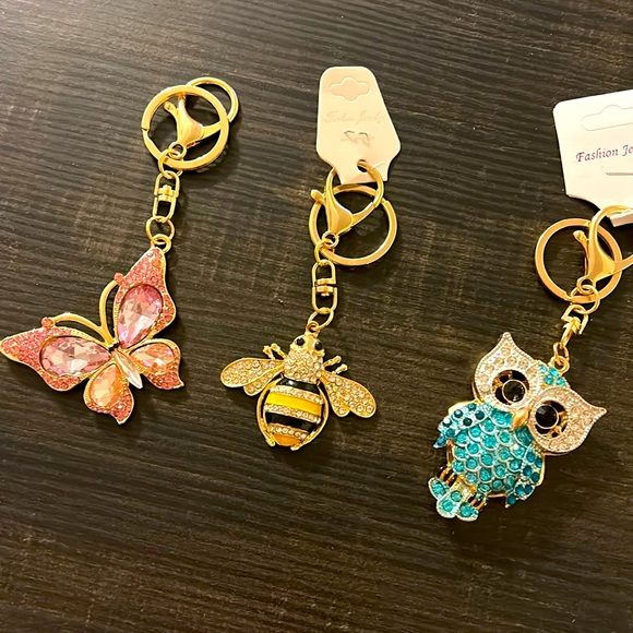 Keychains that FLY! Bee, and Owl-CHOICE, NWT - Picture 1 of 3